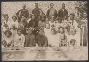 Cook Islanders and woven mat, Ngatangiia, Rarotonga, Cook Islands - Photograph taken by George R Crummer