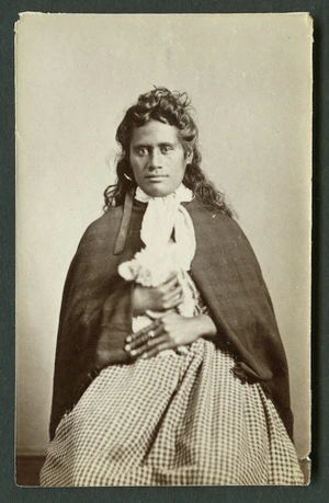 American Photo Company (Auckland) fl 1870s : [Maori portrait - Woman]