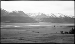 View overlooking the Pukaki Valley