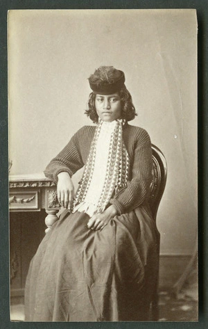 American Photo Company (Auckland) fl 1870s : [Maori portrait - Woman]