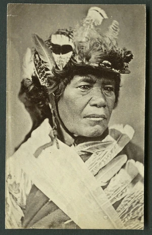 American Photo Company (Auckland) fl 1870s : [Maori portrait - Woman]