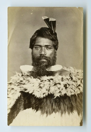 American Photo Company (Auckland) fl 1870s : [Maori portrait - Man]
