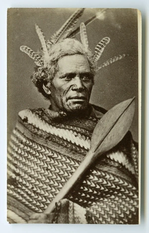 Unidentified Maori man - Photograph taken by American Photo Company