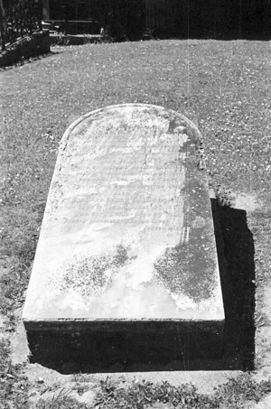 The Edwards family grave, plot 67.R, Sydney Street Cemetery.
