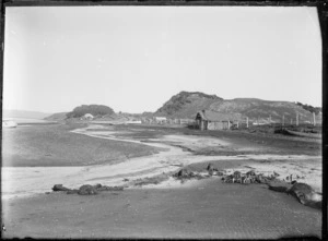 Kawhia, with Maketu pa at the extreme left