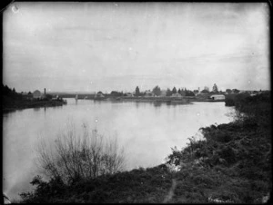 River scene at Ngaruawahia