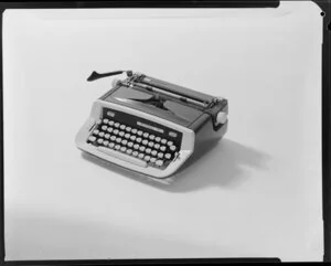 Jayor typewriter