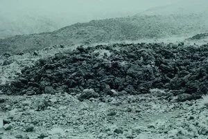 Avalanche below Mount Ngauruhoe