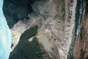 Landslide in Upper Buller gorge