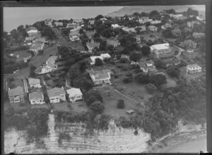 Ralph Hunter residence, possibly the one with the turret in the centre, Bayswater, Auckland