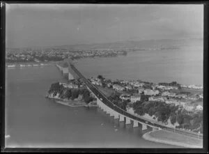 Auckland Harbour bridge