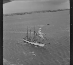 Sailing ship Esmeralda, Auckland harbour