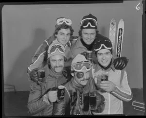 Skiers drinking Lion beer