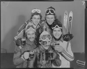 Skiers drinking Lion beer