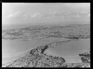 Auckland City with harbour bridge, from above North Shore