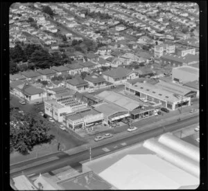 Great North Road, Auckland, with factories/business premises, including Auckland Motor Company, Reliable Motors, Don Paton Motors Ltd