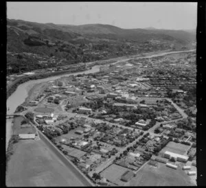 Hutt City, with river