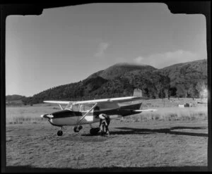 Cessna airplane at Taupo Aero Club