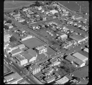 Factories and housing scenes in Auckland