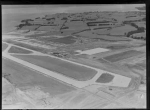 Auckland International Airport runway construction, Mangere