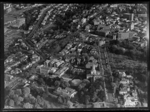 University of Auckland campus with Old Government House and Princes Sreet