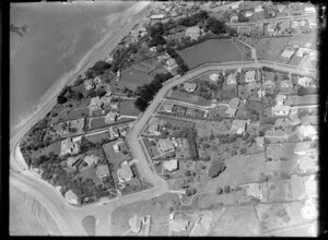 Selwyn Avenue and Tamaki Drive, Mission Bay, Auckland