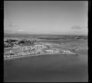 Napier Port and city