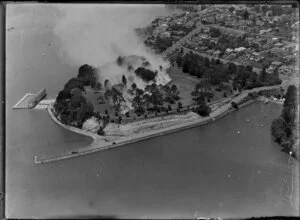 Point Erin Park burn-off, Ponsonby, Auckland