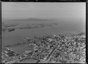 Auckland central city and harbour, looking towards Rangitoto