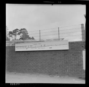 Sign showing progress of construction, Newmarket Viaduct, Auckland