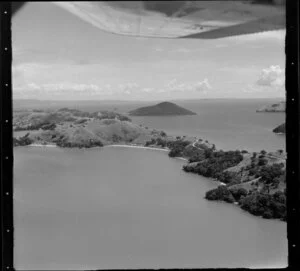 Coromandel Peninsula, Thames-Coromandel District, showing view across Mcgregor Bay and Wyuna Bay to Motukarakatahi Island