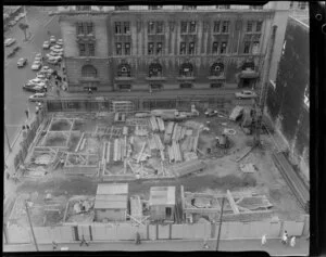 Construction site of South Pacific Hotel (Waverley Hotel), Queen Street, Auckland