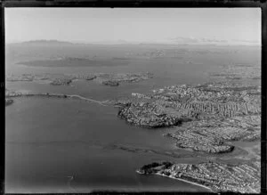 Auckland city and harbour