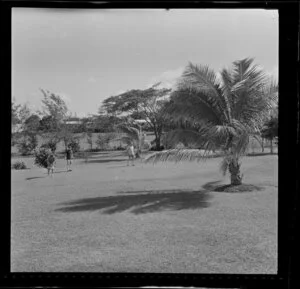 Playing golf, Skylodge Hotel, Nadi, Fiji