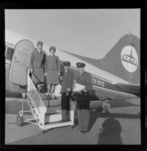 Air crew, Taupo Aerodrome test, South Pacific Airlines of New Zealand (SPANZ)