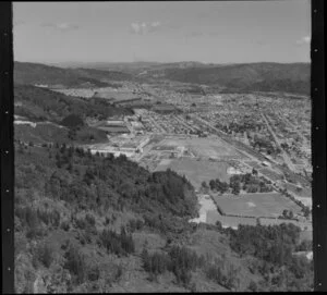 Upper Hutt, looking south, Maidstone Park and surrounding hills in foreground