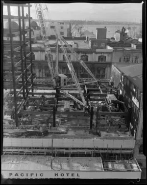 Construction of the South Pacific Hotel, Auckland