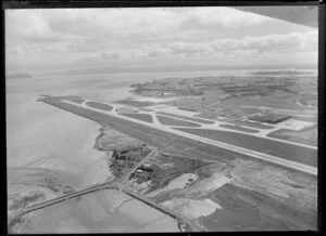Auckland International Airport and surrounding area, Mangere
