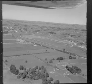 Pukekohe, Auckland, including Pukekohe Park Racecourse and Frankin Trotting Club