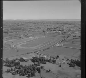 Pukekohe, Auckland, including Pukekohe Park Racecourse and Franklin Trotting Club