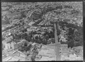 Auckland City, showing Princes Street and University of Auckland