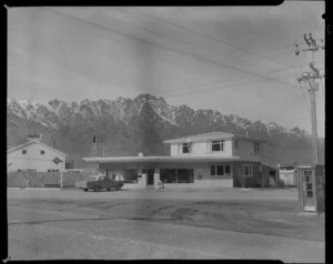 Hi-Way Diner, Frankton, Queenstown Lakes