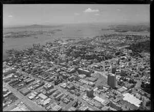 Downtown Auckland, wharves and University