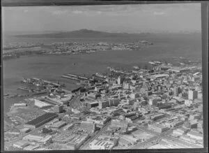 General view of the Waitemata Harbour with Auckland City