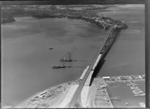 Auckland Harbour Bridge extensions ("Nippon Clipons") under construction
