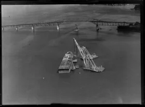 Barge and cranes used in the construction of Auckland Harbour Bridge extensions