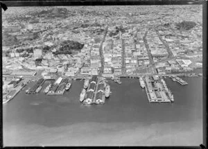 Auckland city and wharves