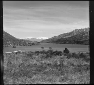 Looking toward Lake Wakatipu and Queenstown from Frankton, Otago