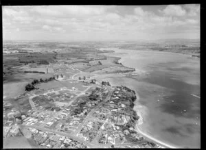 Bucklands Beach, Auckland, including Tamaki Strait