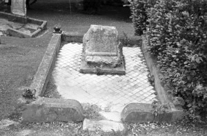The Crosby family grave, plot 41.P, Sydney Street Cemetery.